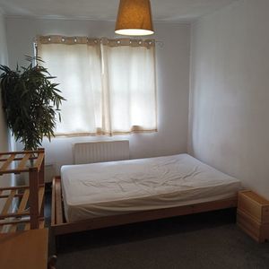 Room in a Shared House, Burgos Grove, SE10 - Photo 3