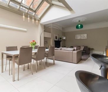 5 Bed Terraced House, Birchington Road, N8 - Photo 2