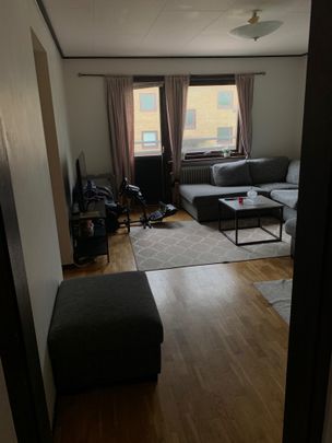 Jönköpingsvägen 11 - Photo 1