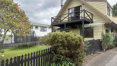 Spacious 3-Bedroom Family Home - Photo 5