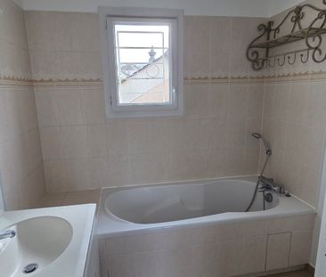 Location Maison 6 pièces 167m² MAGNY LE HONGRE 77700 - Photo 5