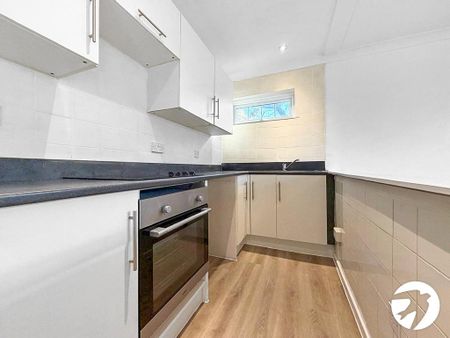 1 bedroom maisonette to rent - Photo 5