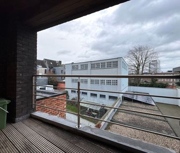 Te huur: éénslaapkamer appartement in centrum Aalst - Photo 1