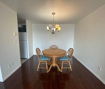 17 Eldon Hall Place - Unit 611 - 2 bed, 1 bath - Photo 4