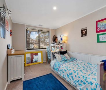 Bright and Airy 3-Bedroom Home in a Great Location - Photo 4