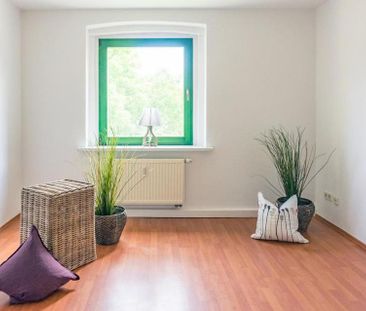 3-Raum-Wohnung in ruhiger Seitenstraße gelegen - Photo 3