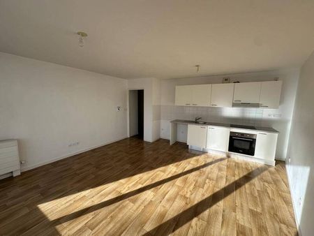 Appartement 3 pièces - - Photo 4