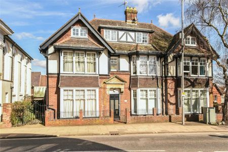 1 Bedroom - City Road, Winchester - Photo 2