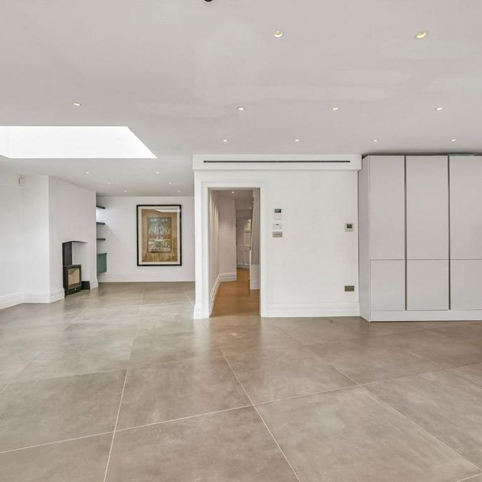 5 bedroom semi-detached house to rent - Photo 1