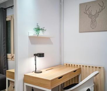 Carrer d'Occident, L'Hospitalet de Llobregat, Catalonia 08903 - Photo 4