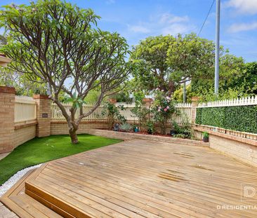 2/11 Bradley Street, Yokine, WA 6060 - Photo 4