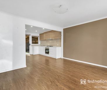 PRIME LOCATION!! - Photo 1