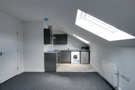1 bed apartment to rent in Grange Road, Middlesbrough, TS1 - Photo 2