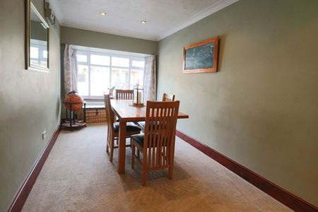 Fleet Road, Farnborough, GU14 9RB - Photo 5