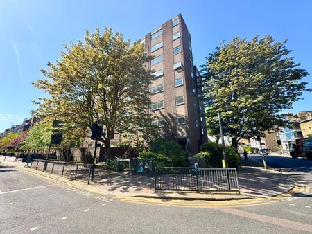 2 bedroom flat to rent - Photo 2