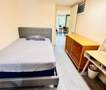 For Lease - 26 Ashglen Court, Toronto, Ontario - Photo 4