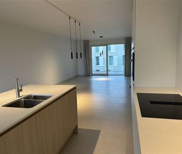 Appartement te huur - Foto 2