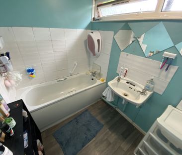 Kerdane, Hull - Photo 6