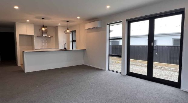 Lovely 3 bedroom home - Photo 1