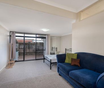 2/432 Beaufort Street - Photo 1