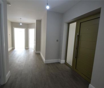 3 bedroom apartment to rent - Photo 5