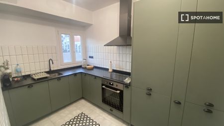 valencia, Valencian Community 46004 - Photo 3