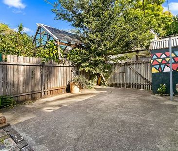 35 Probert Street, Camperdown NSW 2050 - House For Rent | Domain - Photo 3