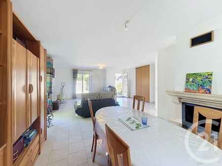 Location Maison 6 pièces 126m² ST ANDRE LES VERGERS 10120 - Photo 3