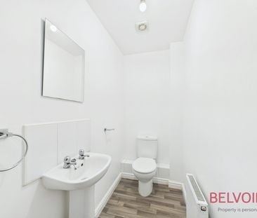 Town house to rent on - Photo 2