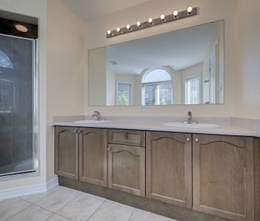 For Lease - 3407 Whilabout Terrace, Oakville, Ontario - Photo 4