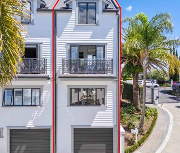 Four-Level End Terrace, Double Garage, City Vi... - Photo 1