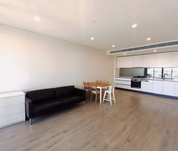 2Bedrooms, 2Bathrooms - Photo 2