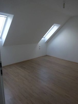 2,5 Zimmer Dachgeschoss Wohnung in Neuss Römerstraße - Foto 1