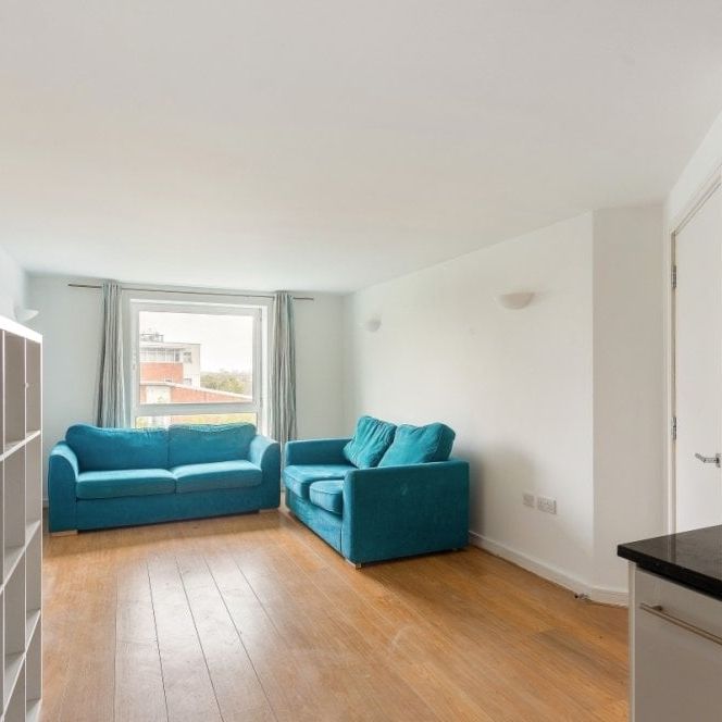 1 bedroom flat to rent - Photo 1