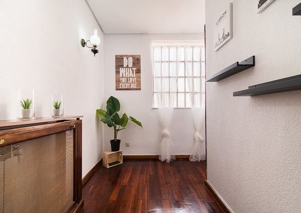 Calle de Juan Bravo, Madrid, Community of Madrid 28006