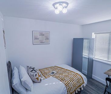 1 bedroom in a house share to rent - Photo 5