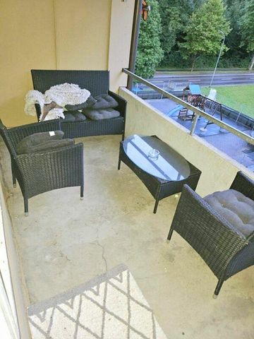 Möblierte 3.5Zi-Wohnung mit Balkon - Photo 5