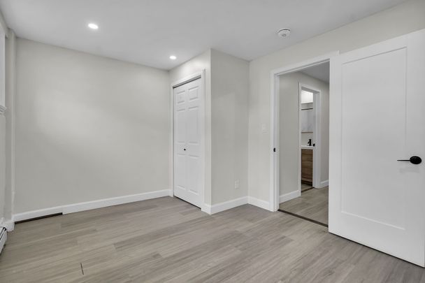 For Lease - 425 Mckenzie Avenue Unit# 2, London South, Ontario - Photo 1