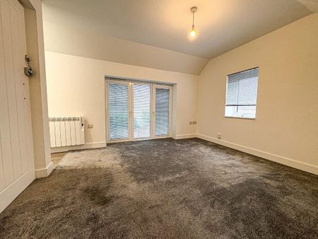 1 bedroom semi-detached house to rent - Photo 2