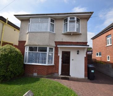 4 Bedroom House To Rent in Ensbury Park - £1,840 pcm Tenancy Info - Photo 4