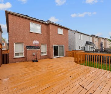 For Lease - 66 Armitage Crescent, Ajax, Ontario - Photo 5