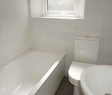 3 bedroom house to rent - Photo 2