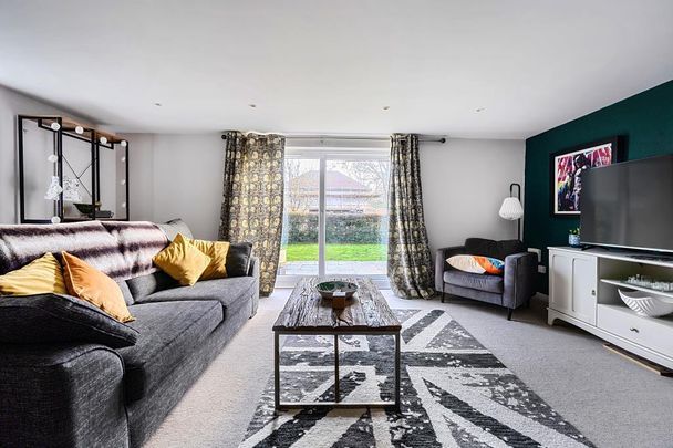 3 bedroom detached house to rent - Photo 1