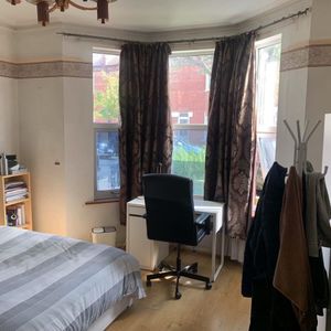 Room in a Shared House, Ravenshurst Ave, NW4 - Photo 2