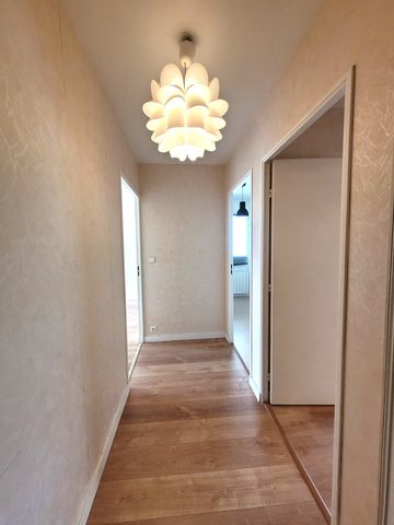 Location Appartement 3 pièces 57m² ST JACQUES DE LA LANDE 35136 - Photo 4