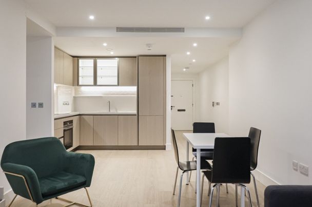 1 Bed Flat, Salisbury House, SW11 - Photo 1