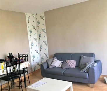 JOUE LES TOURS - RUE DU PARC DE LA GRANGE -PROXIMITE COMMERCES ET T... - Photo 1