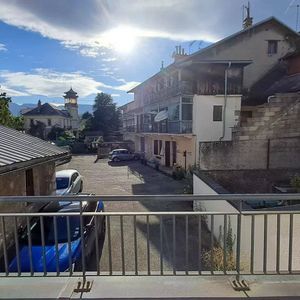 CHAMBERY - SECTEUR HOPITAL- STUDIO MEUBLE - Photo 3