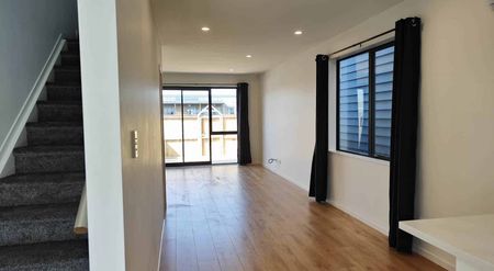 Modern 2Bed1.5Bathroom townhouse available in ... - Photo 2