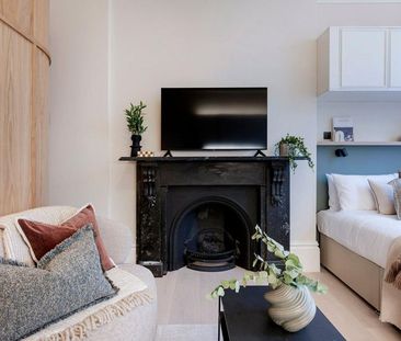 Kensington Gardens Square - Photo 1